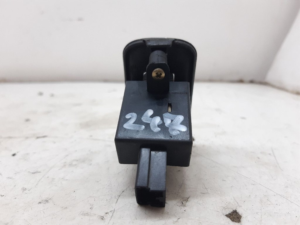 FIAT DUCATO (244) 2.0 JTD Fényszórómagasság Állító Kapcsoló #26675# 7353160910 5. kép