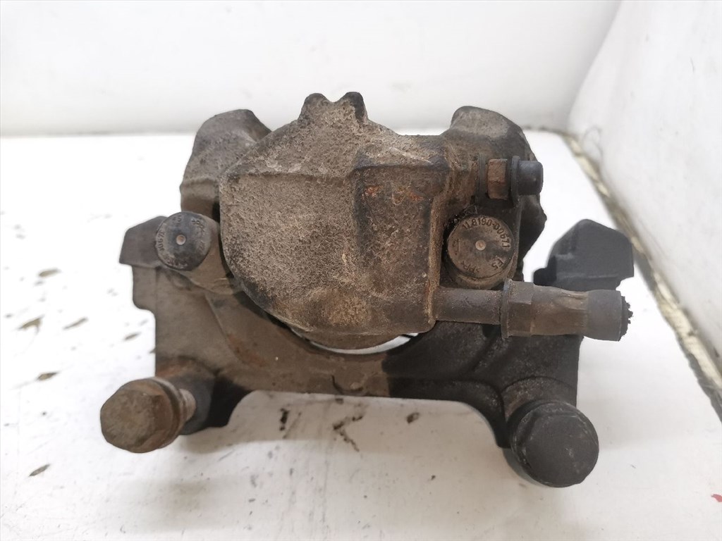 AUDI A4 IV (8K2/ B8) 1.8 TFSI Bal első Féknyereg Munkahengerrel #29142# 3. kép