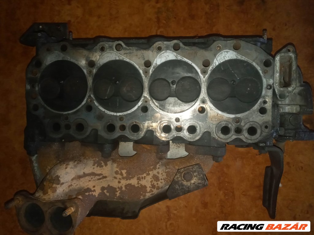 Ford Transit 2.5 D/TD  közvetlen befecsk.hengerfej 924f6090b 2. kép