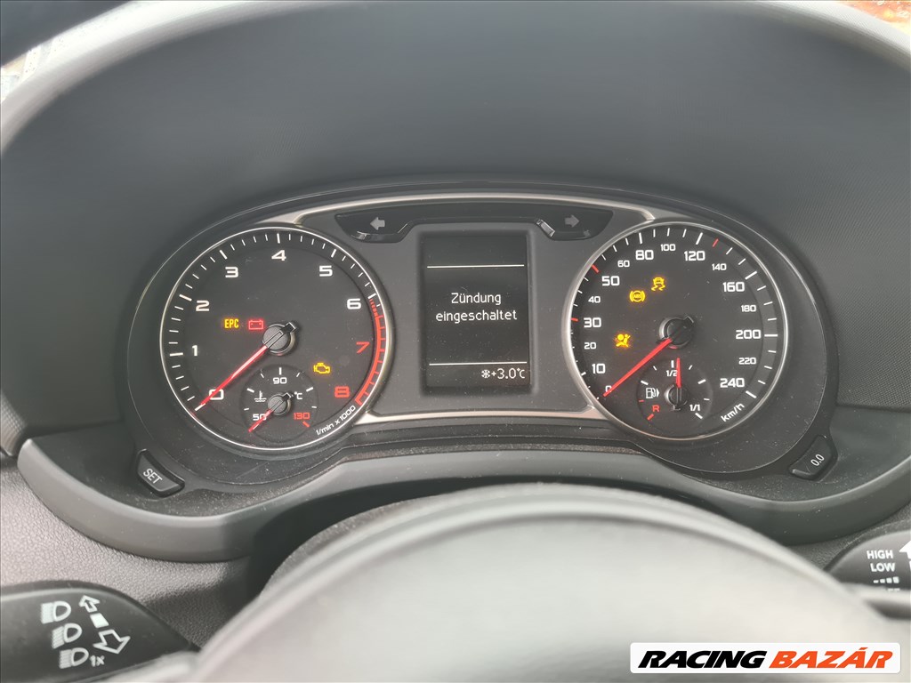 Audi A1 (8X) AUDI A1 8X TFSI km óra  1. kép