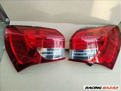 Hyundai Ix20 hátsó lámpa jobb bal oldali 924011k0  924021k0 924011k0l