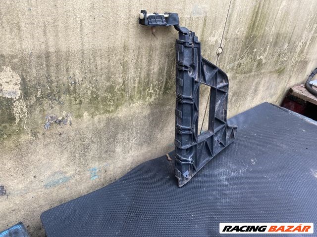 Audi A4 (B8 - 8K) AUDI A4 B8 Bal hátsó Lökhárító Tartó (Műanyag) 8k9807453 2. kép