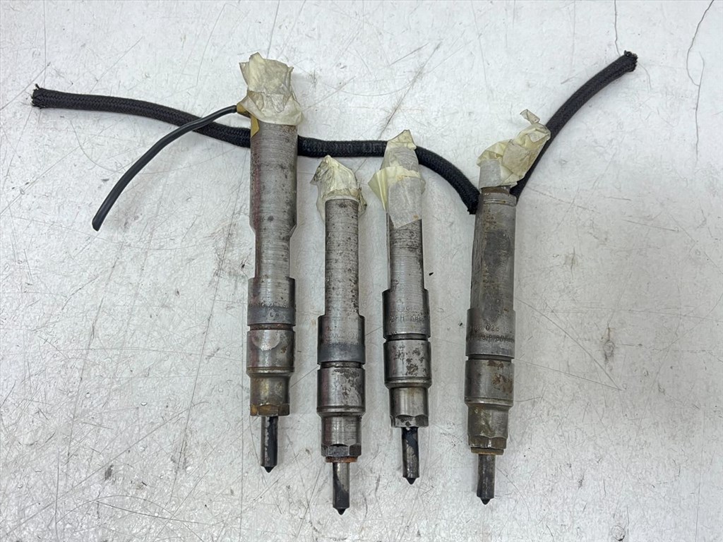 VW GOLF III (1H1/ 1W1) 1.9 TDI Porlasztó (1 db) #9568# 028130201G 1. kép