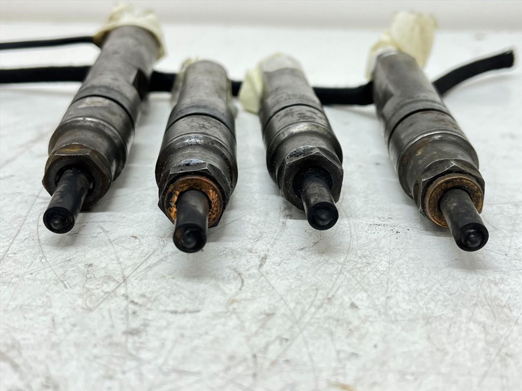 VW GOLF III (1H1/ 1W1) 1.9 TDI Porlasztó (1 db) #9568# 028130201G 2. kép