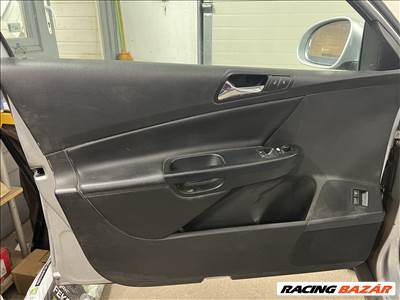 Volkswagen Passat B7 ajtókárpit 