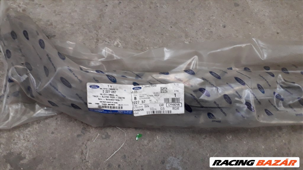 Ford Transit Mk8, Ford Tourneo Connect tolóajtó sín, és görgő 2227057,2010940 1. kép