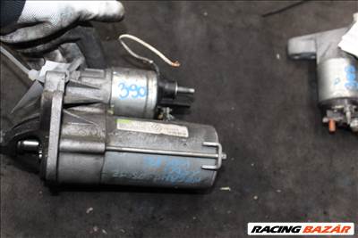 Nissan NV200 1.5DCI 2008-  önindító  8200836473B (390)