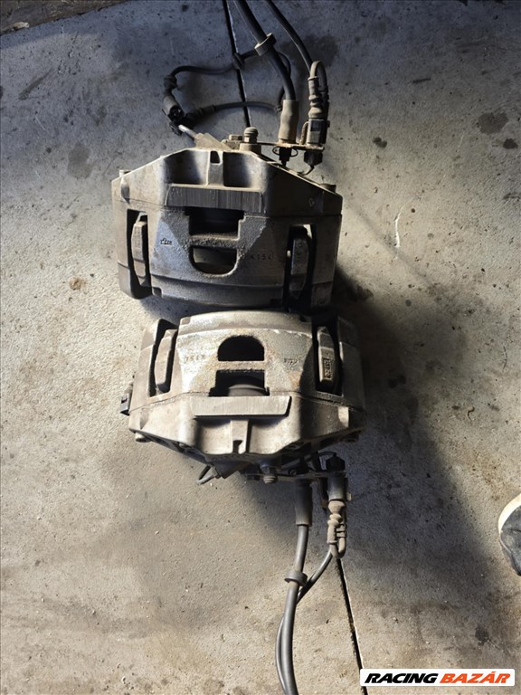 Audi A4 (B6/B7), Audi A6 (C6 - 4F), Audi A8 (D3 - 4E) 321 tárcsához féknyereg 3. kép