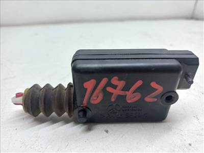 RENAULT SCÉNIC I (JA0/1_) 1.4 16V (JA0D/ JA1H/ Ja0W/ JA10) Központizár Motor Csomagtérajtó #16762#