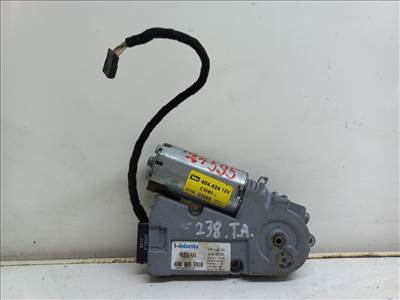 VW GOLF IV (1J1/ 9B1) 1.4 16V Tetőablak Motor #24595# 4B0959591B