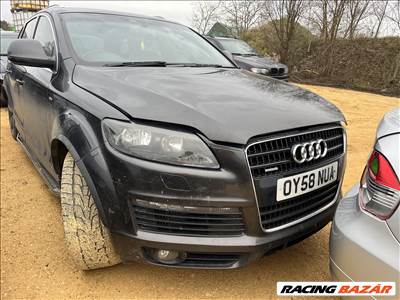 Audi Q7 (4L) (4L) bontott alkatrészei
