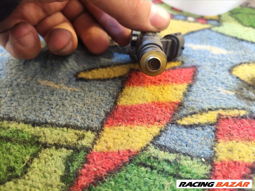 Peugeot 208 I 1.2 VTi porlasztó  9676017480 0280157127 4. kép