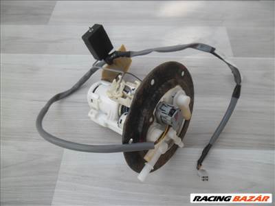 Suzuki Alto V üzemanyag szivattyú  15100m79ga1