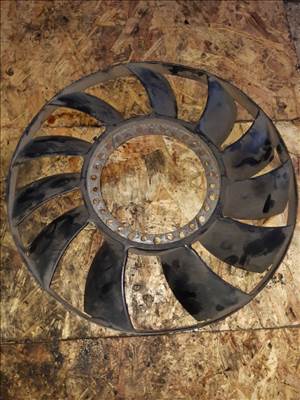 Audi A4 B6 Vízhűtő Ventilátor 059 121 301 A