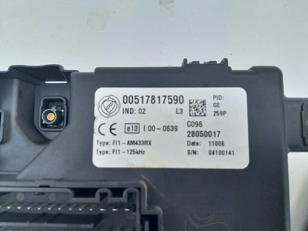 Fiat Grande Punto 1.4 EU4 ECU szett: ECU,body computer+ 2 db zár+1 db bicskakulcs+code kártya 51795183 2. kép