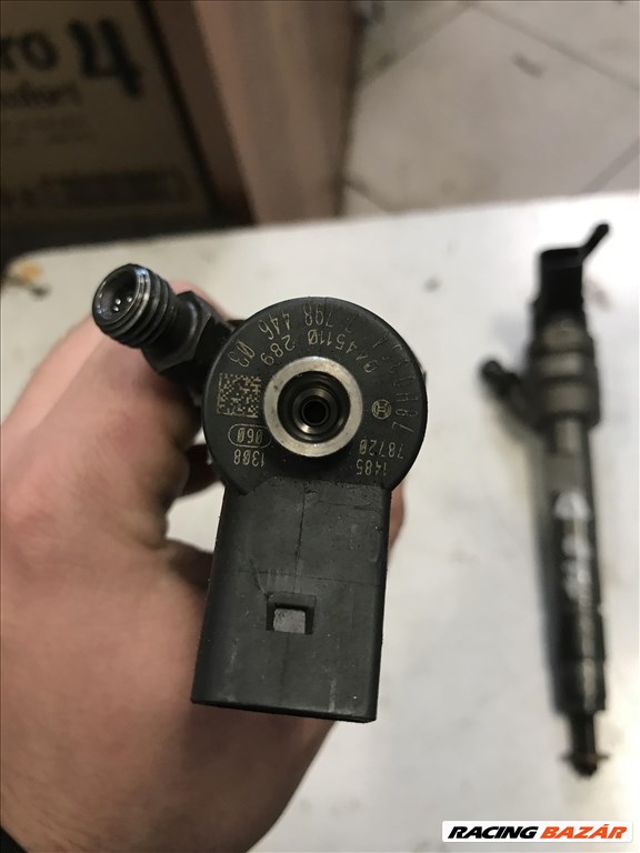 BMW 118 E81, E82, E87, E88 porlasztó  0445110289 4. kép