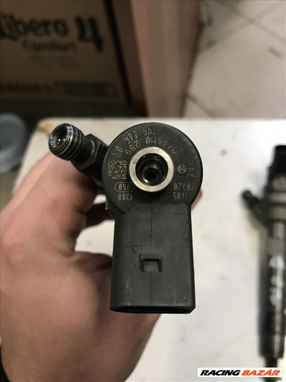 BMW 118 E81, E82, E87, E88 porlasztó  0445110289 6. kép