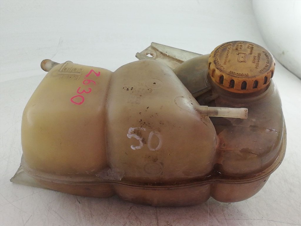 OPEL ASTRA F (51_/ 52_) 1.4 i 16V Kiegyenlítő Tartály #2630# 90351853 2. kép