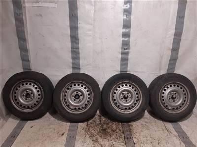 FORD FOCUS II (DA_) 1.6 TDCi Acélfelni Szett Gumival #27123#