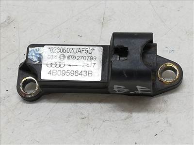 AUDI A6 II Avant (4B5/ 4B6/ C5) 2.5 TDI Bal első Oldal Ütközés Érzékelő #8407# 4B0959643B