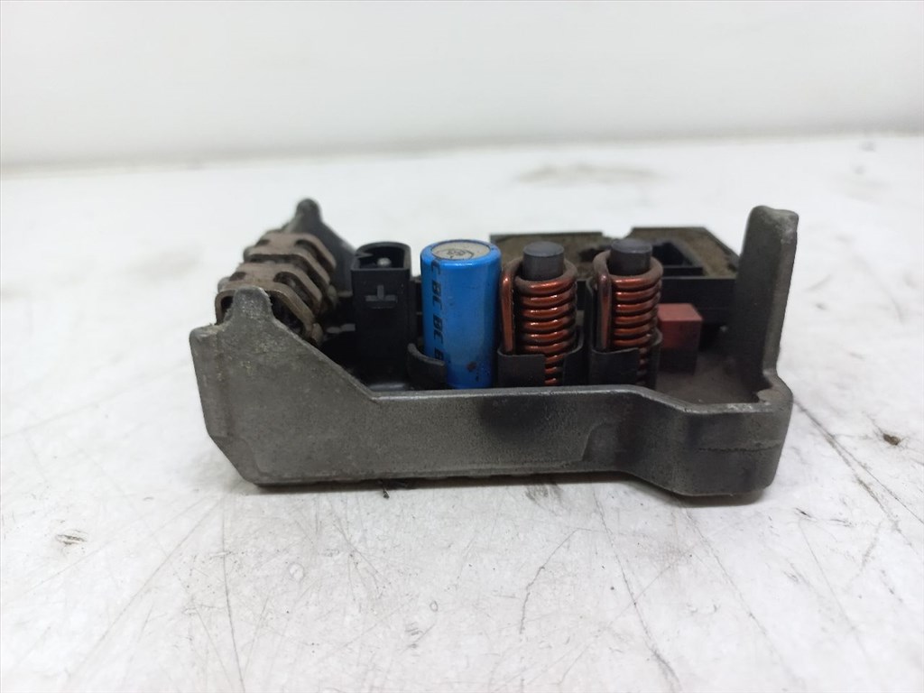 MERCEDES-BENZ M-CLASS (W163) ML 270 CDI (163.113) Előtét Ellenállás Fűtőmotor #14152# 9140010471 4. kép