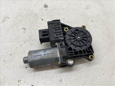FORD FOCUS (DNW) 1.8 16V Jobb hátsó Ablakemelő Motor #22272# 0130821902