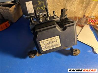 Audi Q3 (8U) AUDI Q3 ABS Kocka 5n0614109bl