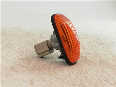 NISSAN PRIMERA (P11) 2.0 TD Jobb első Sárvédő Irányjelző #3069# 261602F000