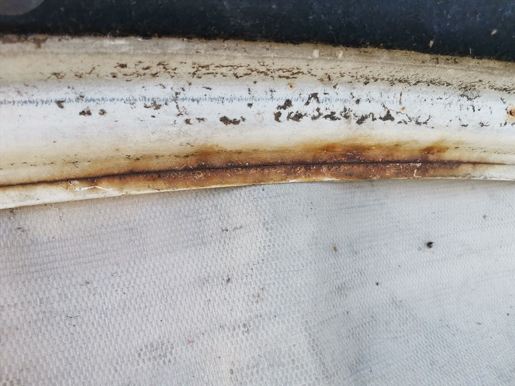 FORD TRANSIT (FM_ _/ FN_ _) 2.4 DI (F_A_/ F_B_/ F_C_/ F_D_) Motorháztető #21155# 13. kép