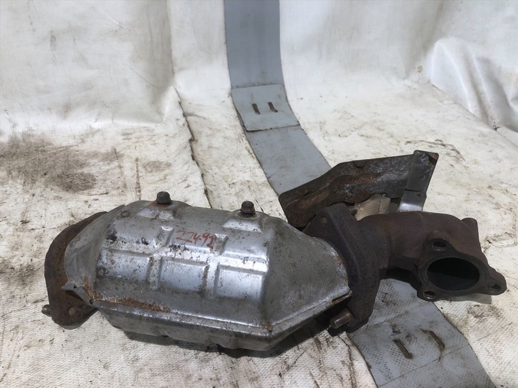 MAZDA PREMACY (CP) 2.0 TD Katalizátor #22492# RF4F1H22 1. kép