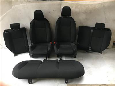 Alfa Romeo Giulietta ülésgarnitúra