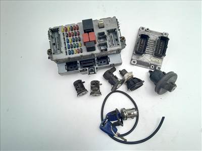 Punto II 1.2 16v EU3 motorvzérlő szett: ECU + body computer + Zárak + tanksapka + immo karika + gyújtáskapcsoló + 2 db kulcs 286153