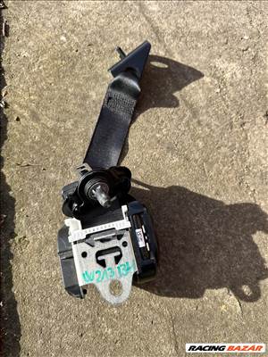 Mercedes E W213 SEDAN bal hátsó biztonsági öv a2138602585