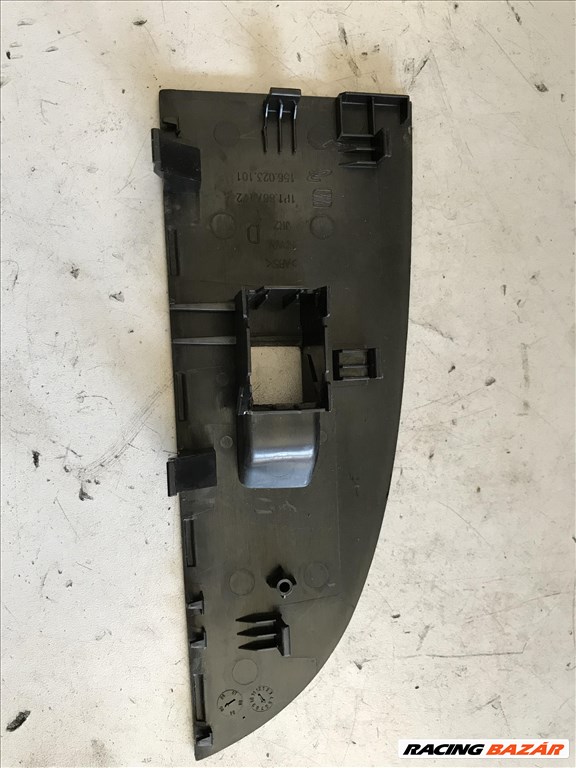 Seat León II 1P _ jobb első ablakemelő kapcsoló keret 1p1867172 4. kép