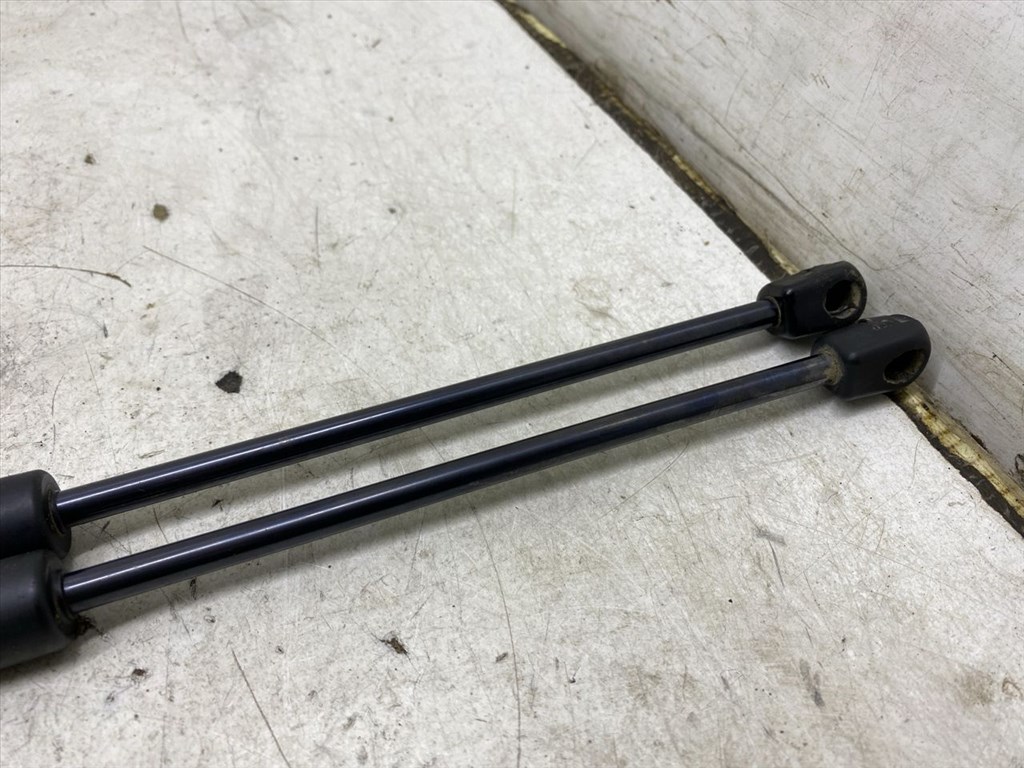 VW PASSAT Variant VI (3C5) 2.0 TDI 16V Gázrugós Kitámasztó Teleszkóp Pár Csomagtérajtó #30006# 5. kép