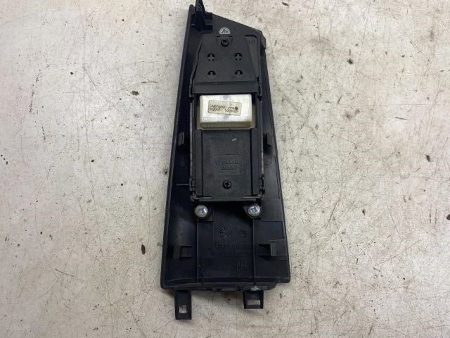 TOYOTA COROLLA Bal első Ablakemelő Kapcsoló 2. kép