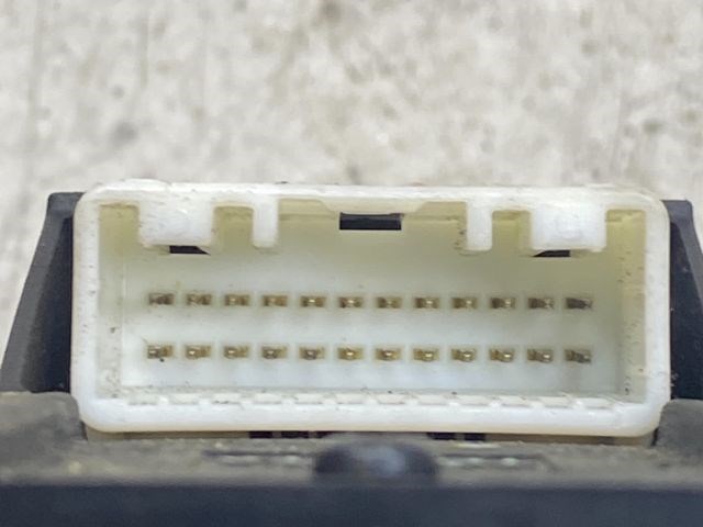 TOYOTA COROLLA Bal első Ablakemelő Kapcsoló 3. kép