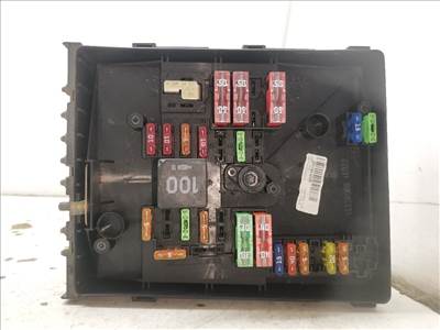 SKODA OCTAVIA II (1Z5) 1.9 TDI Biztosítéktábla Motortér #33401# 1K0937125A