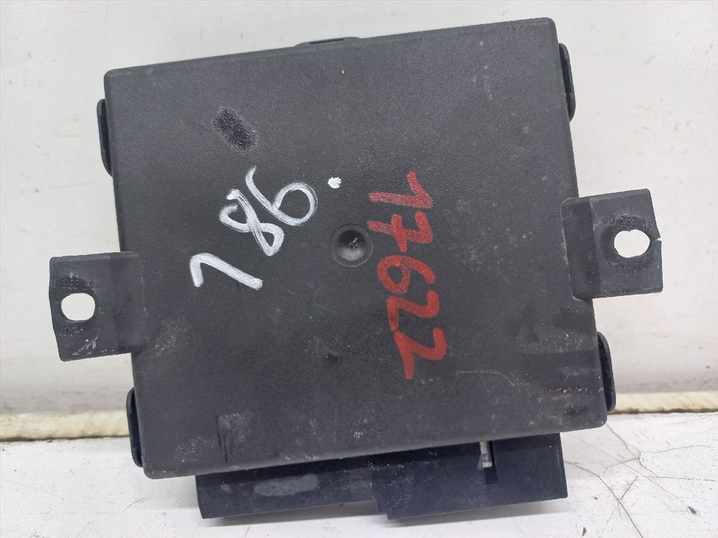 OPEL ZAFIRA A (F75_) 2.0 DTI 16V Központizár Elektronika #17622# 9. kép