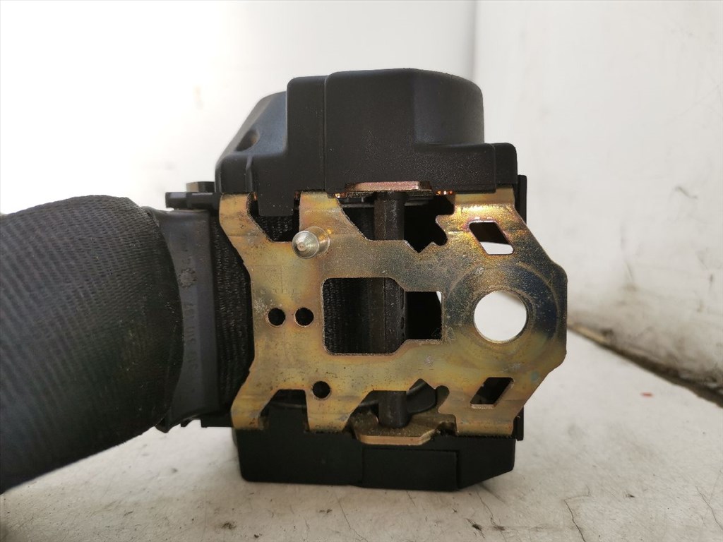 VW POLO (6N1) 45 1.0 Bal hátsó Biztonsági Öv #27715# 6N0857805 5. kép
