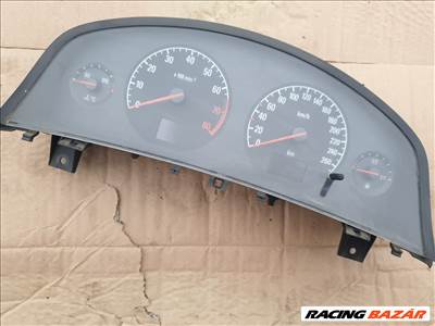 Opel Vectra kilométer óra 