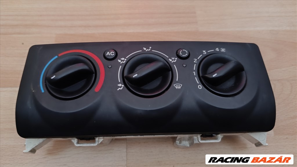 Renault Clio II, Renault Mégane II, Renault Modus, Renault Clio III Fűtés kapcsoló panel  4. kép