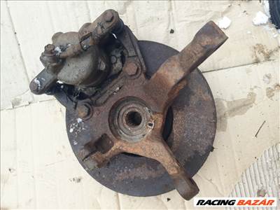 Nissan Micra K12 jobb oldlai bal oldali csonkállvány 