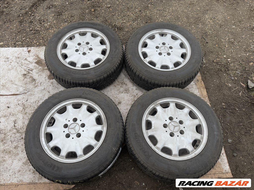 Mercedes E osztály W210 gyári alufelni 2104010102 205/65 R15 Téli gumival 15 col, 15 colos 1. kép