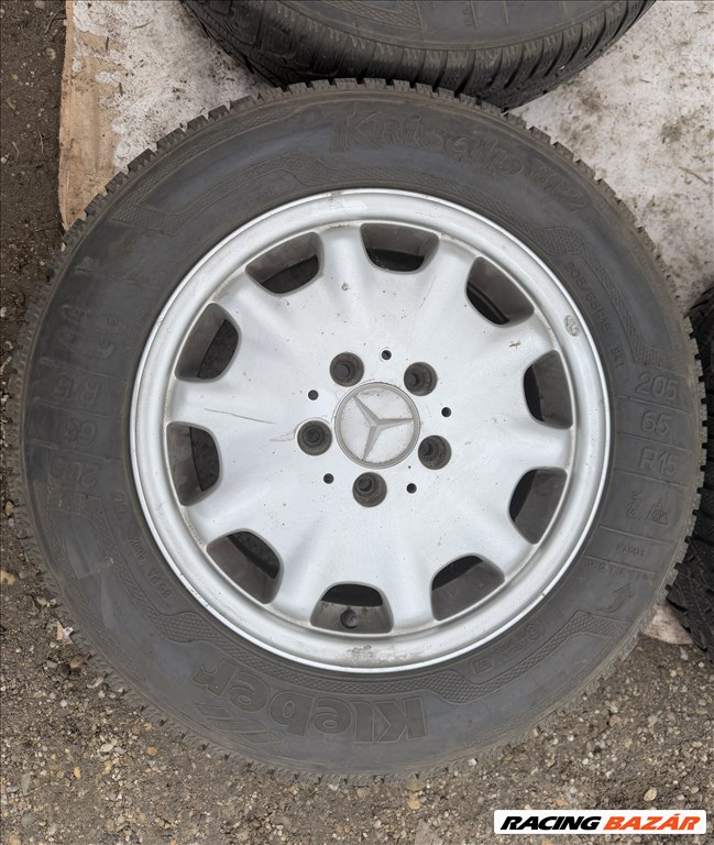 Mercedes E osztály W210 gyári alufelni 2104010102 205/65 R15 Téli gumival 15 col, 15 colos 2. kép