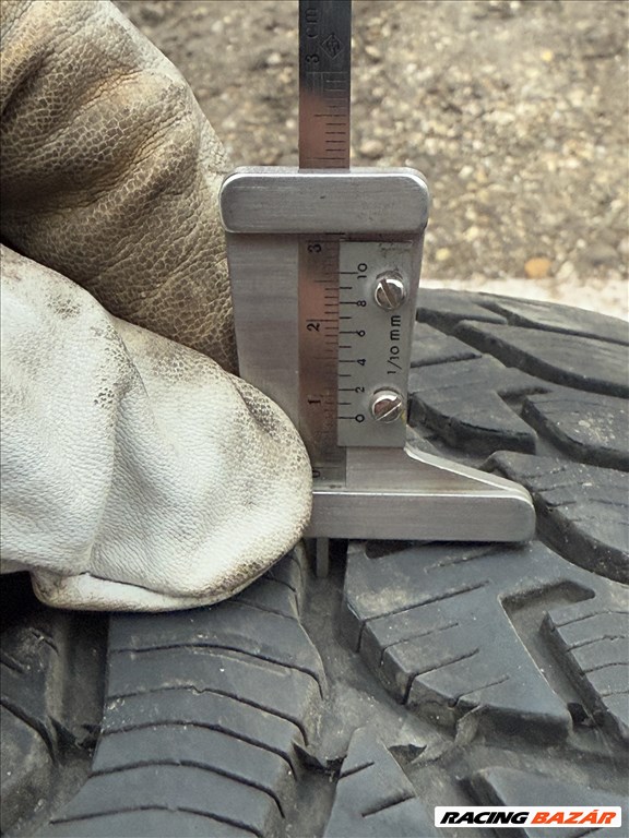 Mercedes E osztály W210 gyári alufelni 2104010102 205/65 R15 Téli gumival 15 col, 15 colos 9. kép
