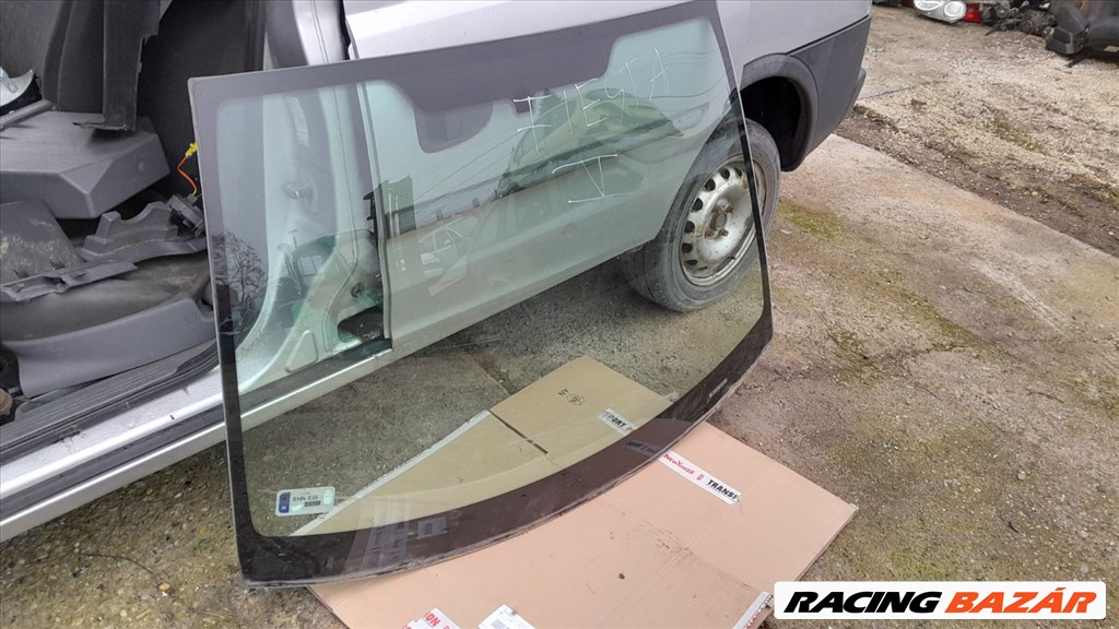 Ford Fiesta Mk5 első szélvédő  1. kép