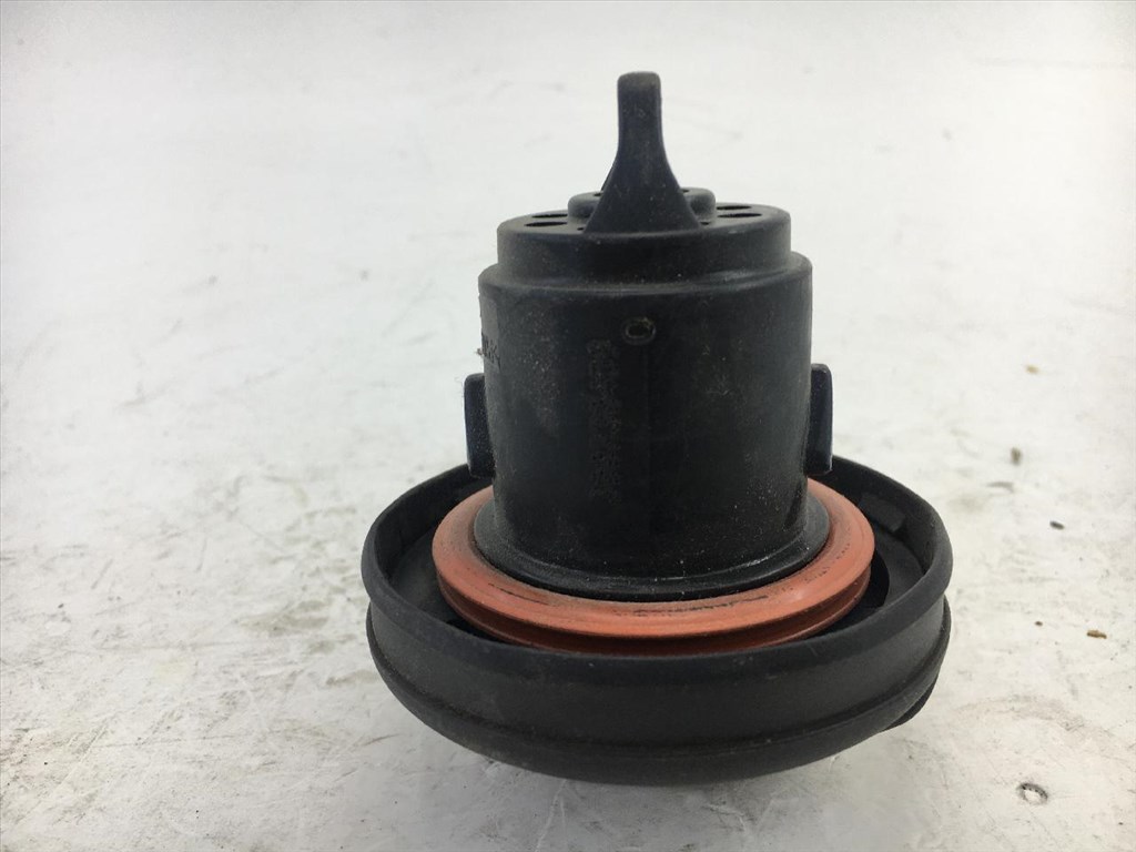 Fiat-Alfa-Lancia zárható, benzines üzemanyag tanksapka 300730459 3. kép