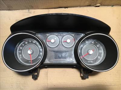 Fiat Punto EVO benzines bontott óracsoport 51840519