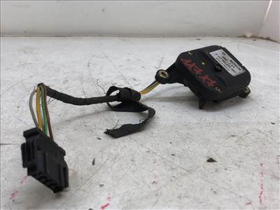 AUDI A4 (8D2/ B5) 1.9 TDI Fűtés Állító Motor #11717# 0132801026